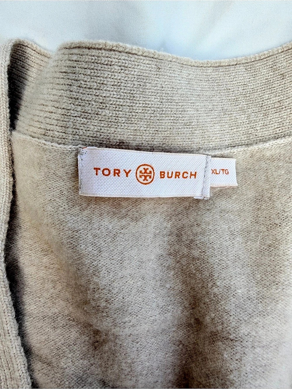 Tory Burch - Picture 2 of 4